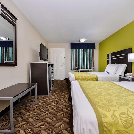 Americas Best Value Inn Pasadena Houston Exterior photo